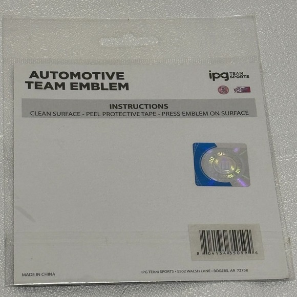 Arkansas Razorbacks Fan Lot – Lanyard, Keychain, Car Magnets, Emblem, Face Mask - Picture 4 of 11